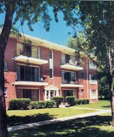 Old Orchard Apartments, Skokie, Illinois